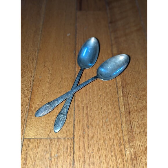 Vintage 1847‎ Rogers Bros IS Silver plate Serving Spoon First Love 1930s - Picture 1 of 7